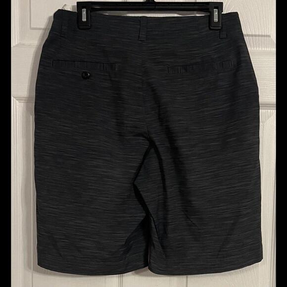 Ben Hogan Men’s Gray Golf Shorts Size 30 With 10 Inch Inseam - Picture 2 of 12